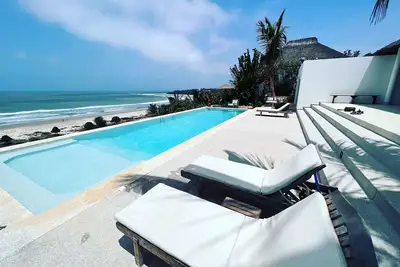 Image de Villa Les Pieds Dans L'Eau Vue Imprenable Sur L'Ocean Au Cap Skirring