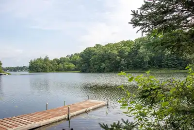 Image de Escapade avant toute saison au bord du lac!