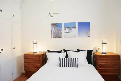 Image de Appartement de Charme dans Villa près de la plage