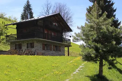 Image de Chalet traditionnel, pour 5 personnes – Hauteluce, Savoie.