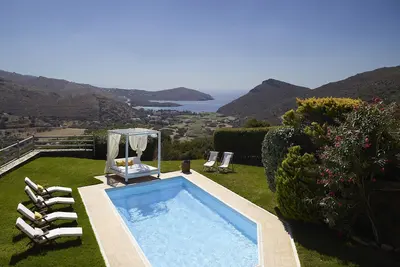Image de Villa Helias de Rêve avec Piscine privee et Vue sur la Mer Égée