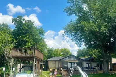 Image de Incroyable Lake House sur les rives du magnifique lac Conroe