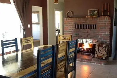 Image de Cyclistes, ornithologues amateurs, amateurs de vin et adeptes de la rivière Bienvenue!