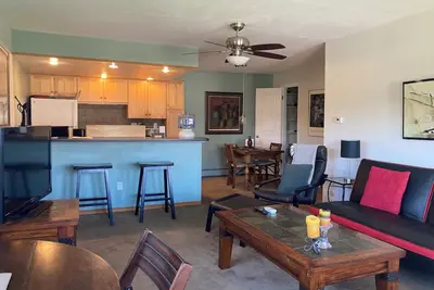 Image de Très bien situé, près du centre de loisirs Cu N. Quelques minutes à désagréger