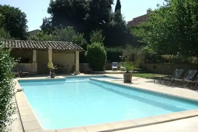 Image de Maison Provencale 6\/8 Pers Avec Piscine Ideal Vacances Amis \/Famille