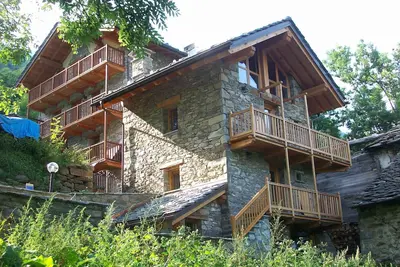 Image de Fontainemore: Chalet En Pierre EXPOSÉE Walser