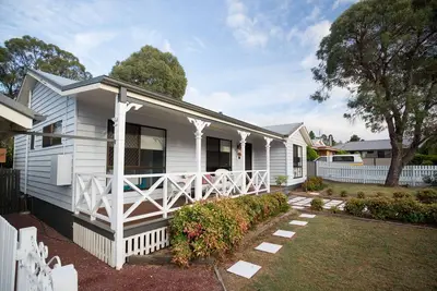 Image de Briar Rose Cottages - Cèdre Cottage
