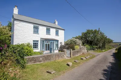 Image de Jolie ferme géorgienne dans un endroit paisible village près de la mer.
