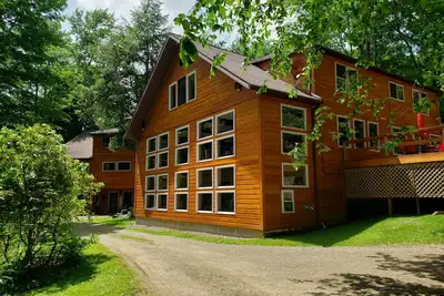 Image de Nord-Ouest Pennsylvanie - Grands Groupes; Reunions; Mariages; Musique Evenements