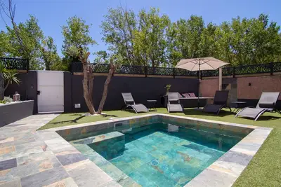 Image de Grande Villa Luxe Piscine Chauffee Et A Proximite De La Plage
