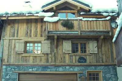 Image de Châlet Montelago **** - Courchevel 1300 - 185m² - 4ch, 4sdb - Garage, Cheminée