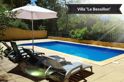 Image de Villa avec piscine à Correns - idéal pour des vacances en famille ou entre amis