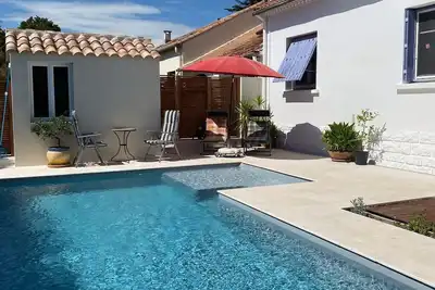 Image de Promo Ete Villa tranquille avec piscine et jardin arboré proche de la mer. . . . . .