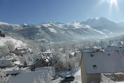 Image de Superbe chalet spacieux situé dans une vallée classée ; vue exceptionnelle.