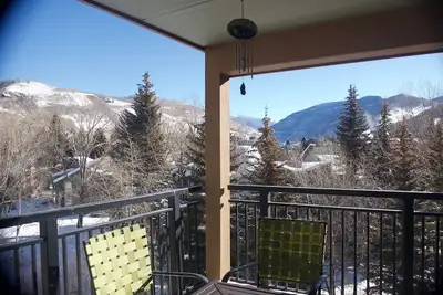 Image de Mountain Chic / Family Friendly - 3br / 3b avec bains à remous et piscine extérieure chauffée
