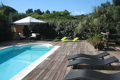 Ajaccio Location appartement dans villa 2 à 4 Pers   Piscine Parking