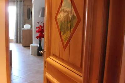 Image de Arcs 1800 Iseran skis aux pieds avec piscine chauffée Alpages du Chantel