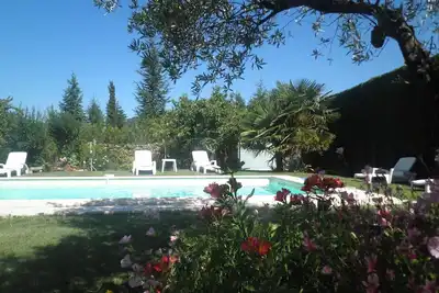 Image de GÏTE ''le Cézanne'' Dans Un Mas, Au Calme, Piscine, Prestations De Qualité