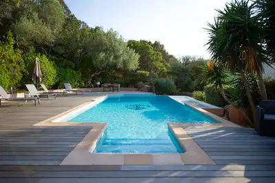 Image de Vacances de rêve avec vue panoramique et piscine privée