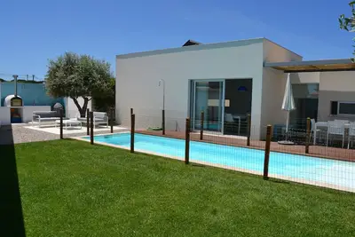 Image de Villa 3br adaptée aux enfants avec piscine privée