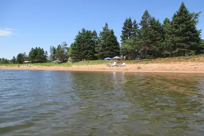 Image de Port d'attache «Crow's Nest Lookout» Calme et privé. Ferry vers la Nouvelle-Écosse - à 2 km