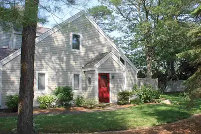 Image de Unité d'extrémité entièrement rénovée!