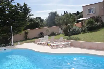 Image de Appartement dans villa indépendant avec piscine à partager