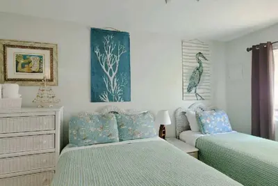 Image de Location de vacances à Virginia Beach. Un Bloc à Boardwalk & Beach!