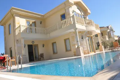 Image de Villa avec piscine privée