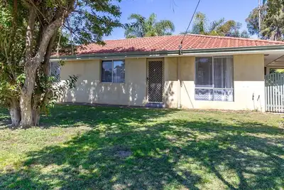 Image de Retraite familiale accueillante et confortable. Marcher jusqu'à la plage / commerces. Animaux acceptés et bien équipés.