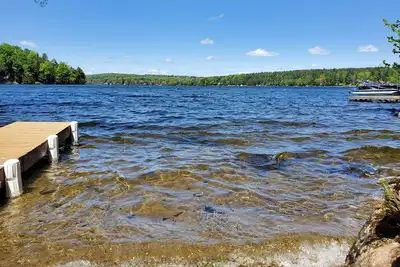 Image de Galway Ny Lakefront Retraite privée