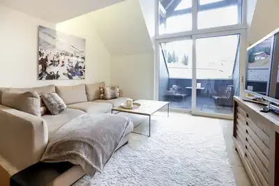 Image de Luxueux Duplex dans la vieille ville d'Andermatt dans les Alpes suisses