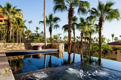 Image de Cosy Veranda 3 Br, piscine privée et jacuzzi. Super endroit!