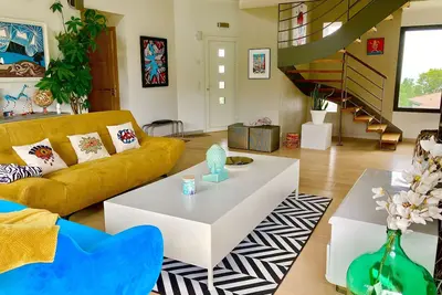 Image de Maison  de 180 m² proche des plages d'Anglet-Biarritz et de l'Espagne.