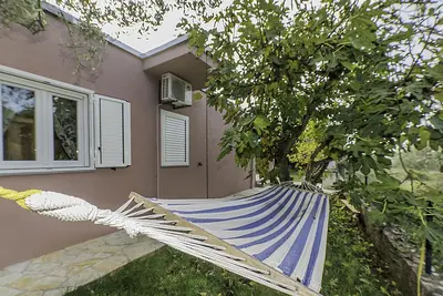 Image de Maison individuelle, de la famille dans un endroit calme près de la plage