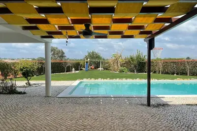 Image de Maison typique de l'Algarve avec piscine privée (CasaAndorinha)