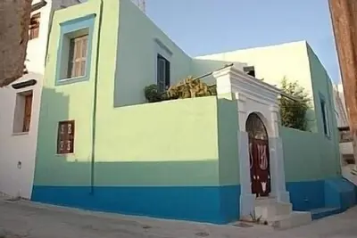Image de Maison en pierre (17e siècle) dans un village traditionnel grec Koskinou / Kallithéa / Rhodes