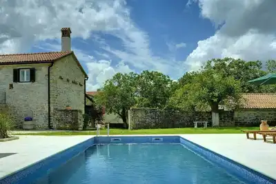 Image de Villa Xxl avec piscine *****