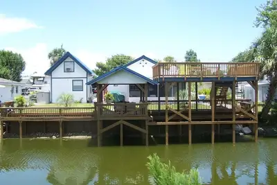 Image de Buckhead Ridge Waterfront Maison-Il est 05h00 Quelque part dans Buckhead Ridge