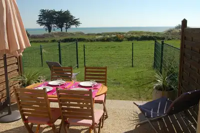Image de Studio neuf vue mer panoramique à 180° sur la baie de Quiberon et accès plage