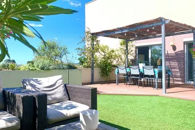 Image de Montpellier, Magnifique Roof Top, Vue Panoramique, Piscine, Centre Ville