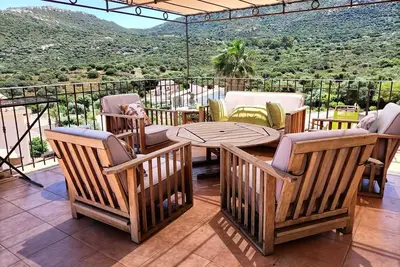 Image de Appart-villa climatisé 110m² pour 8 pers superbe vue mer & montagne - piscine.