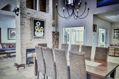 Image de Maison de luxe sur le golfe de Zalze et les domaines viticoles