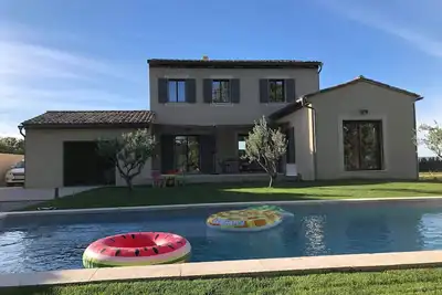 Image de New villa type mazet provençal charming 125m ²