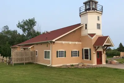 Image de Suites North Shore Lighthouse ~ Suite Anderson ~ Avec sauna et foyer extérieur