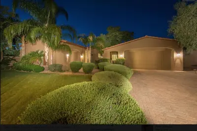 Image de Scottsdale - Close To Everything - Off 101 - Capacité d'accueil 10-16