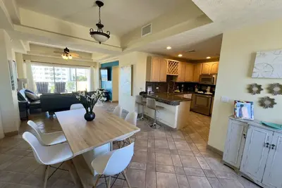 Image de Beau condo de 2 chambres sur la mer de Cortez à Las Palmas Resort D-501