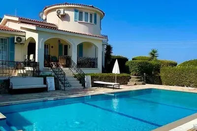 Image de Villa De Luxe Amazing avec piscine privée dans Fantastic emplacement paisible
