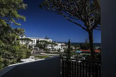 Image de Villa avec vue sur la mer, à pied de la plage et du golf Cours