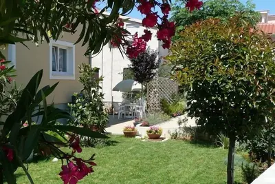 Image de Appartements Toni - Appartement de deux chambres pour 4-5 personnes - terrasse vue sur mer